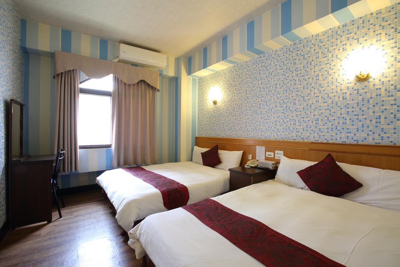 Chiayi Crown Hotel Exterior photo